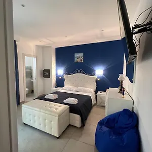 https://samcri-luxury-home.taorminaitalyhotels.com